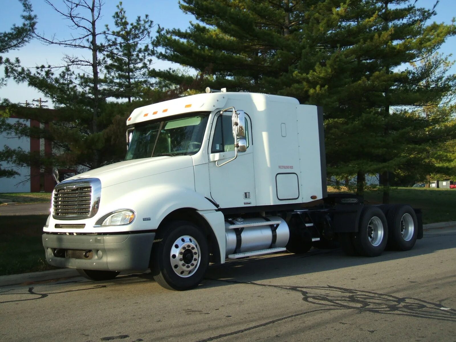 Freightliner Columbia cl120. Фредлайнер Columbia CL-120. Freightliner Columbia cl120 2003. Freightliner Columbia 120.