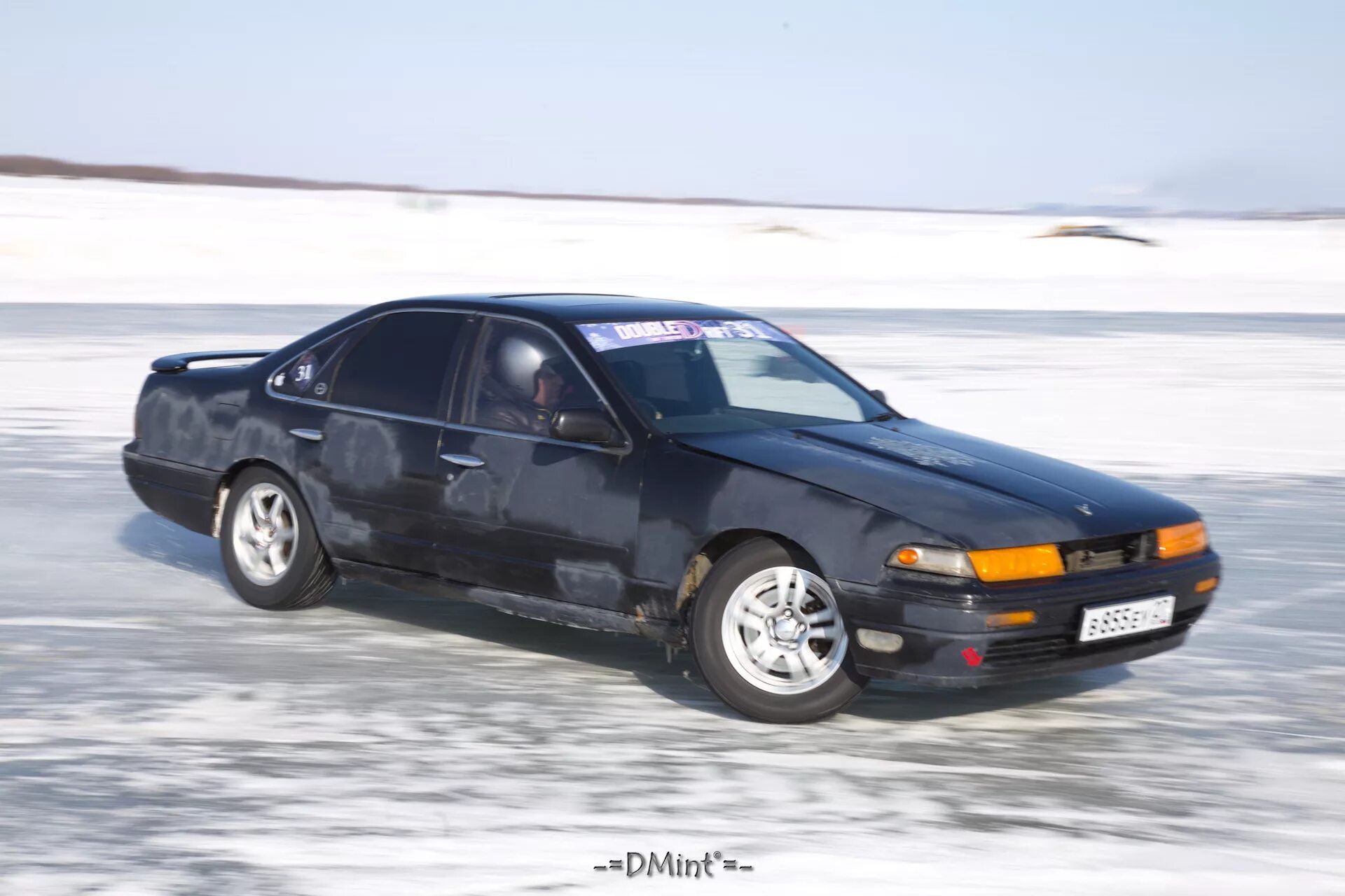 Double drift. Nissan Cefiro 1991. Nissan Cefiro a31 Drift. Ниссан стадия. Ниссан Цефиро а31 тюнинг.