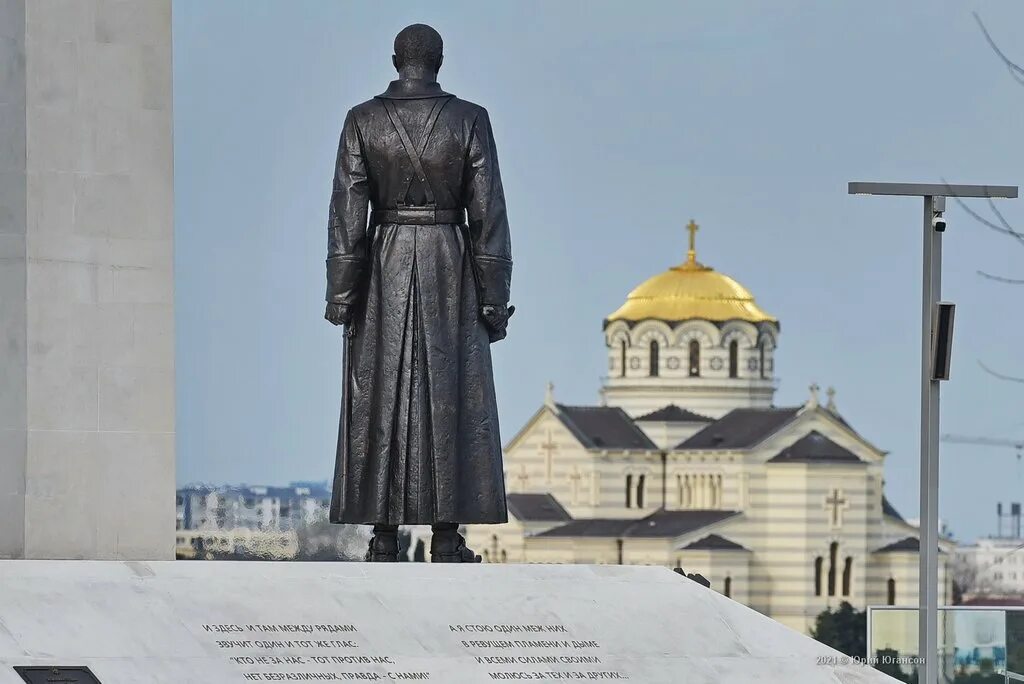 Памятник примирения. Памятник примирения в Севастополе. Новый памятник в Севастополе. Памятник гражданской войне Севастополь. Памятник жертвам гражданской войны в Севастополе.