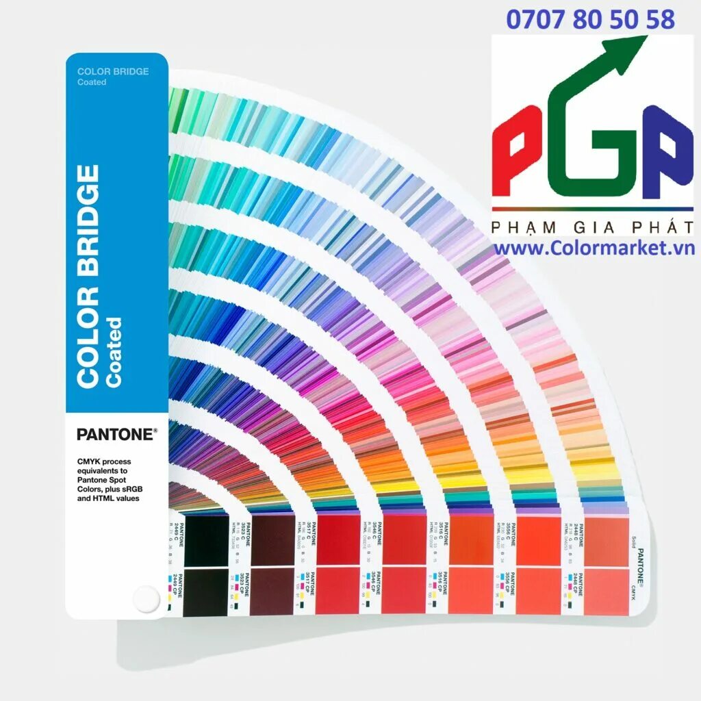 Pantone bridge. Набор вееров цветов pantone color bridge guide (coated &amp; uncoated). pantone color bridge coated. цвет бридж.