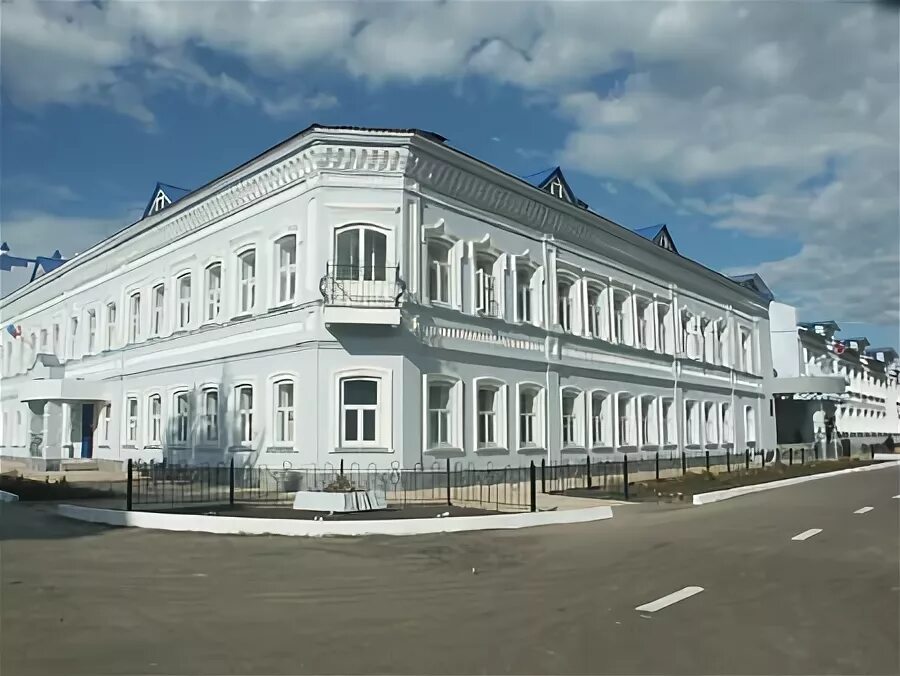 школа 2 мензелинск. мензелинск школы. школа №3 г. первая школа мензелинск. мензелинск.