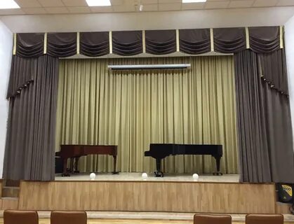 Сцена в школе