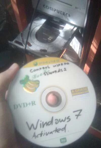 Загрузочный образ диска windows 7. Загрузочный диск windows. загрузочные диски acer. где взять установочный диск windows 7. как выглядит установочный диск на танк 115.