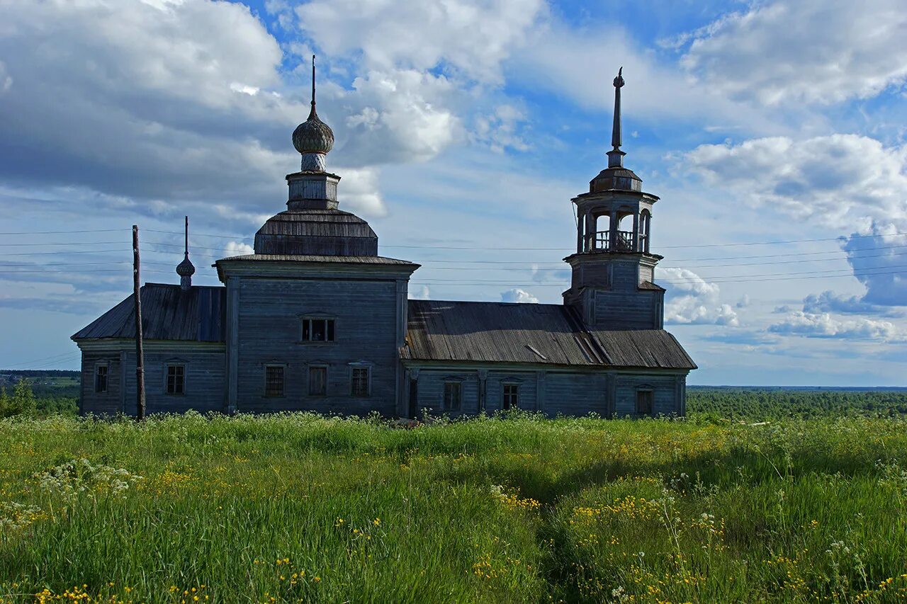 Онега население. Онега Архангельская область. Река Онега Архангельская область город Онега. Церковь в Онеге Архангельской области. Онежский район Архангельской.