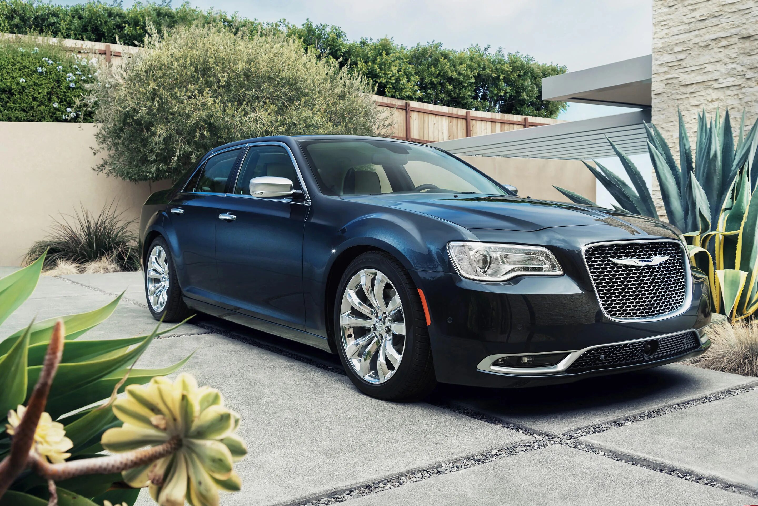 Chrysler 300 2015. Chrysler 300c. Chrysler 300c 2015. Крайслер 300с седан.