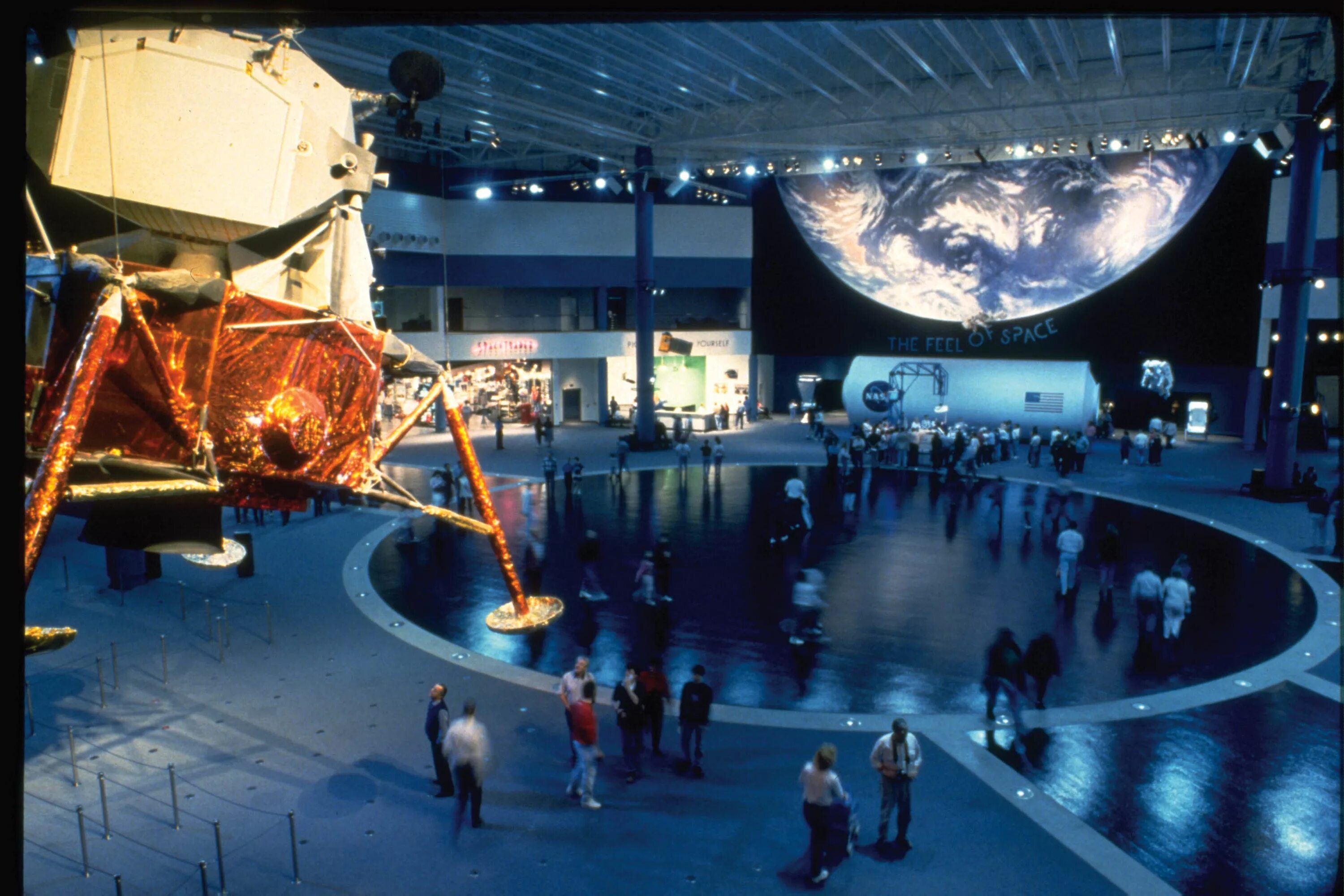 Space Center Houston Хьюстон. Музей НАСА В Хьюстоне. Космический центр НАСА В Техасе. Космический центр НАСА В Хьюстоне. Наса город