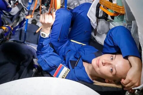 Отправляют женщин в космос для мужчин