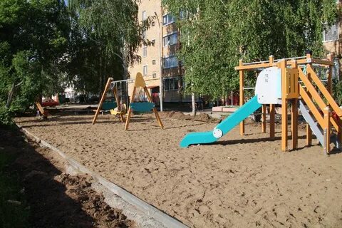 Двор 33