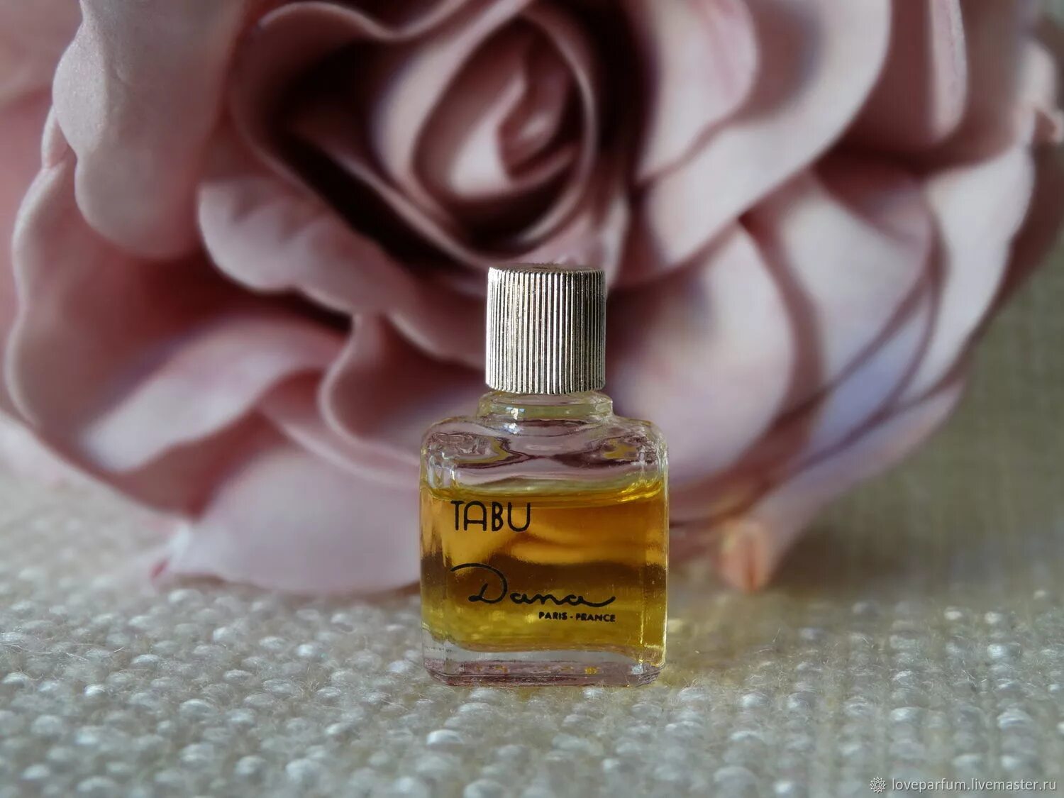 Gucci gucci ii (п. 2 ml. 5 мл 5 мл. Отливант 10 мл и 5 мл. Духи-ручка 15мл гуччи.