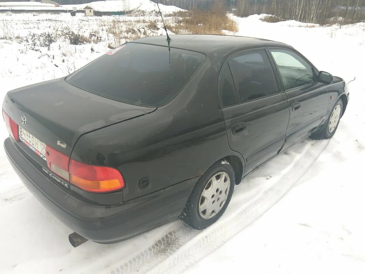 Toyota Carina 1997 е чёрный. Тойота черный дым