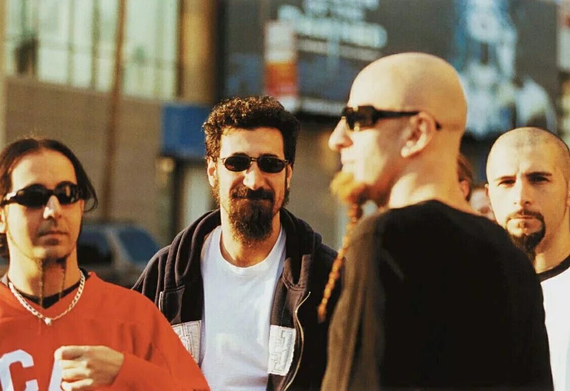 System of a down википедия. Группа System of a down. SOAD 1998. Серж соад. System of a down 1998.