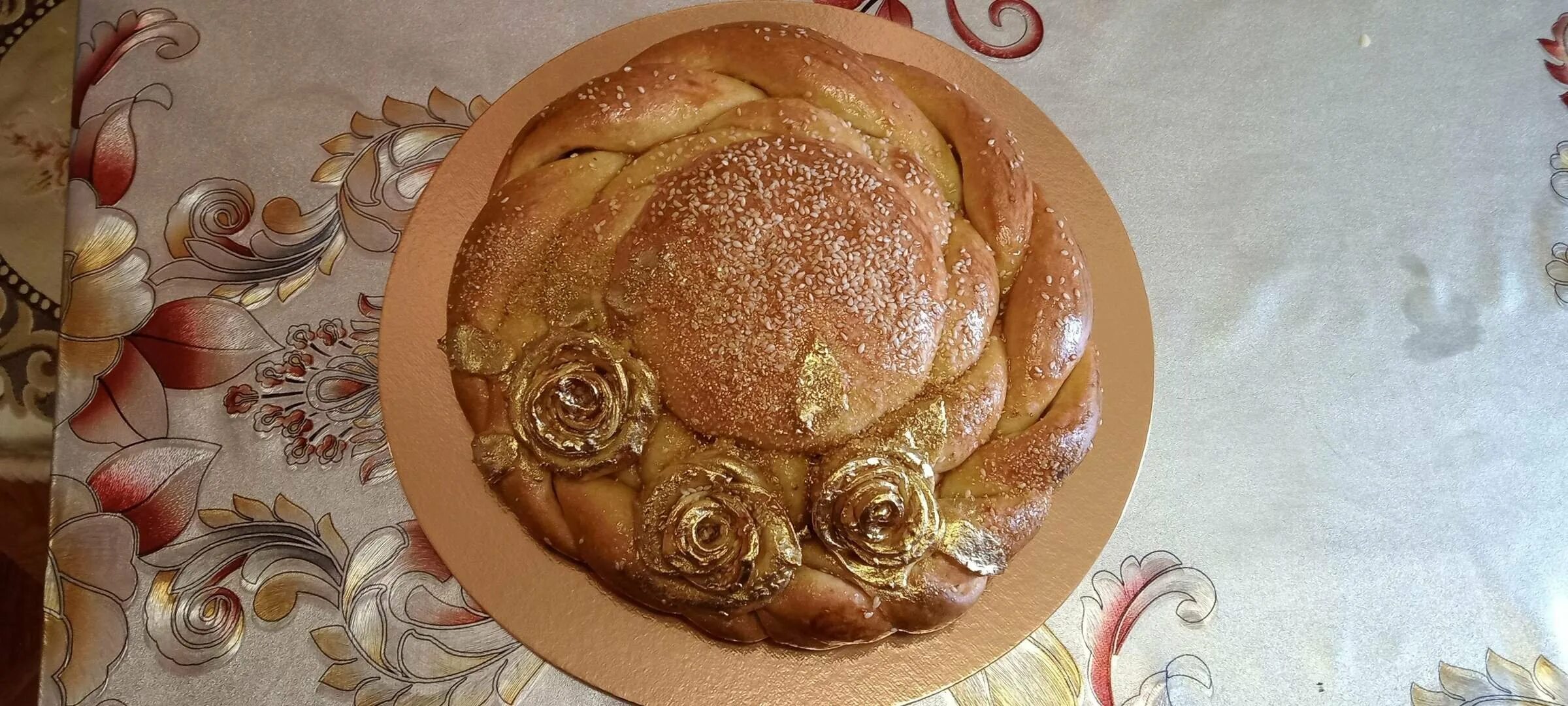 Каравай пошаговый рецепт с фото. Пасхальный каравай. Каравай на свадьбу. Украшение свадебного каравая. Украшение каравая.