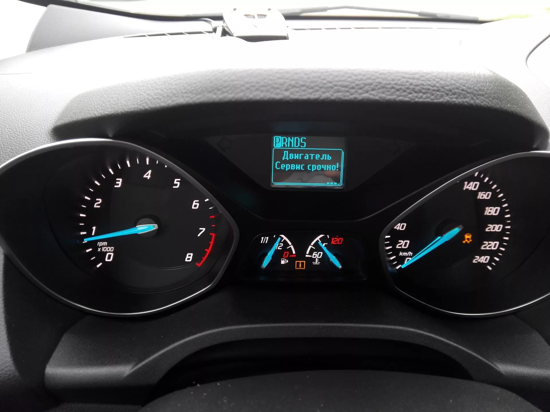 Ошибка двигателя срочно сервис. Ford kuga 2.5 двигатель. форд куга срочный сервис двигателя. двигатель сервис срочно форд. форд куга двигатель срочно сервис 2 поколения.