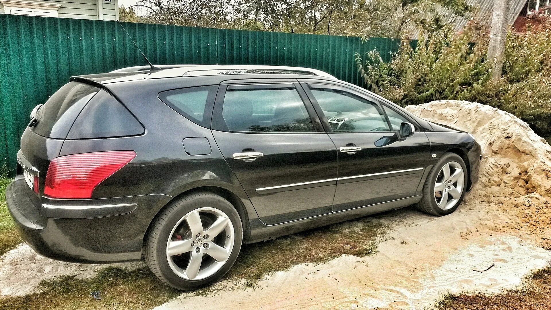 Купить пежо универсал. Пежо 407 SW универсал. Peugeot 407 SW Tuning. Spoiler de Peugeot 407 SW. Peugeot 407 SW Cross.