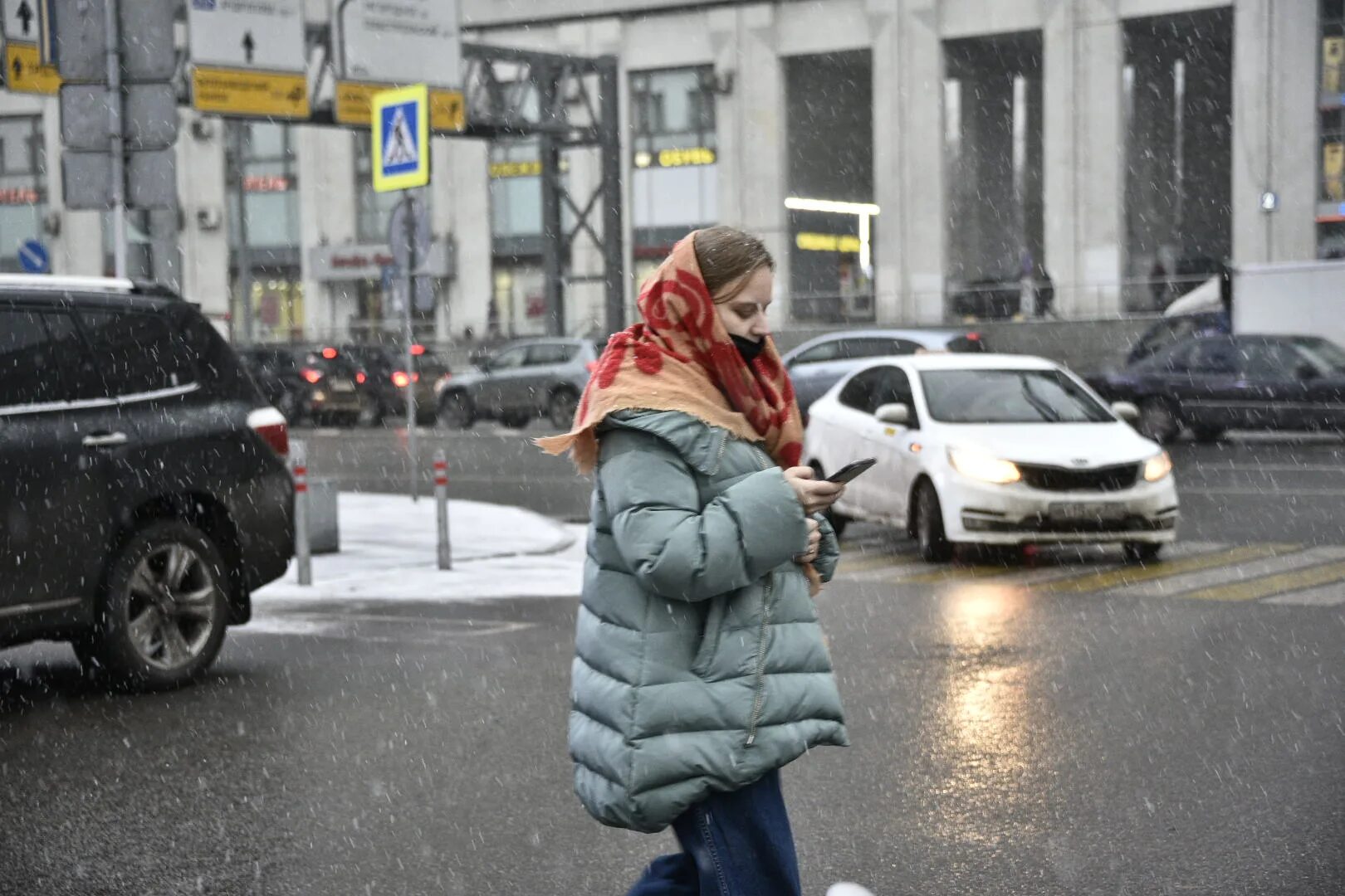 Потепление в москве в декабре. Потепление в Москве. Потепление в Москве до плюс 21. Снежная 21. Потепление до +16 градусов ожидается.