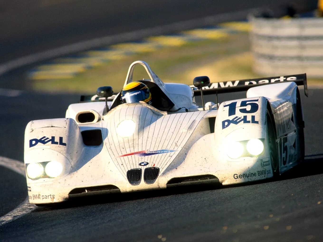 Мерседес ле ман. Mercedes - benz sauber c9. Мерседес clk gtr ле ман. Летающий мерседес ле ман. Мерседес slr ле ман.