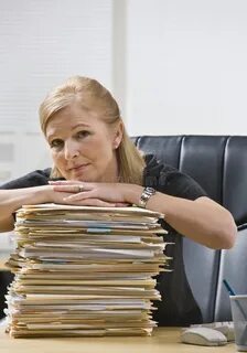 Бумажная работа человек