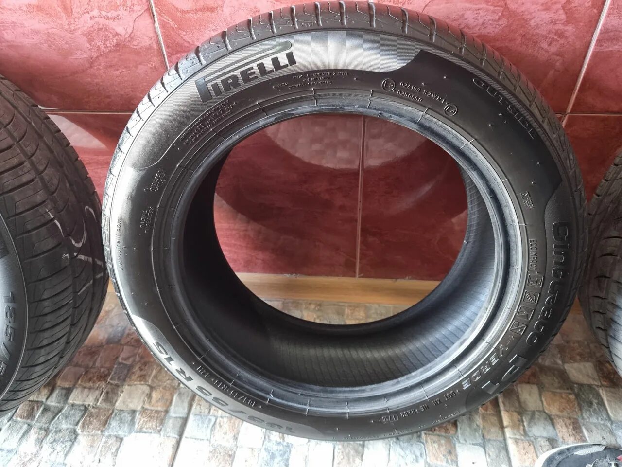 Cinturato p1. Пирелли Цинтурато р1 185 55 r15. Шины Pirelli Cinturato p1 185/65 r14 в разрезе. Дата 20 год на резине.