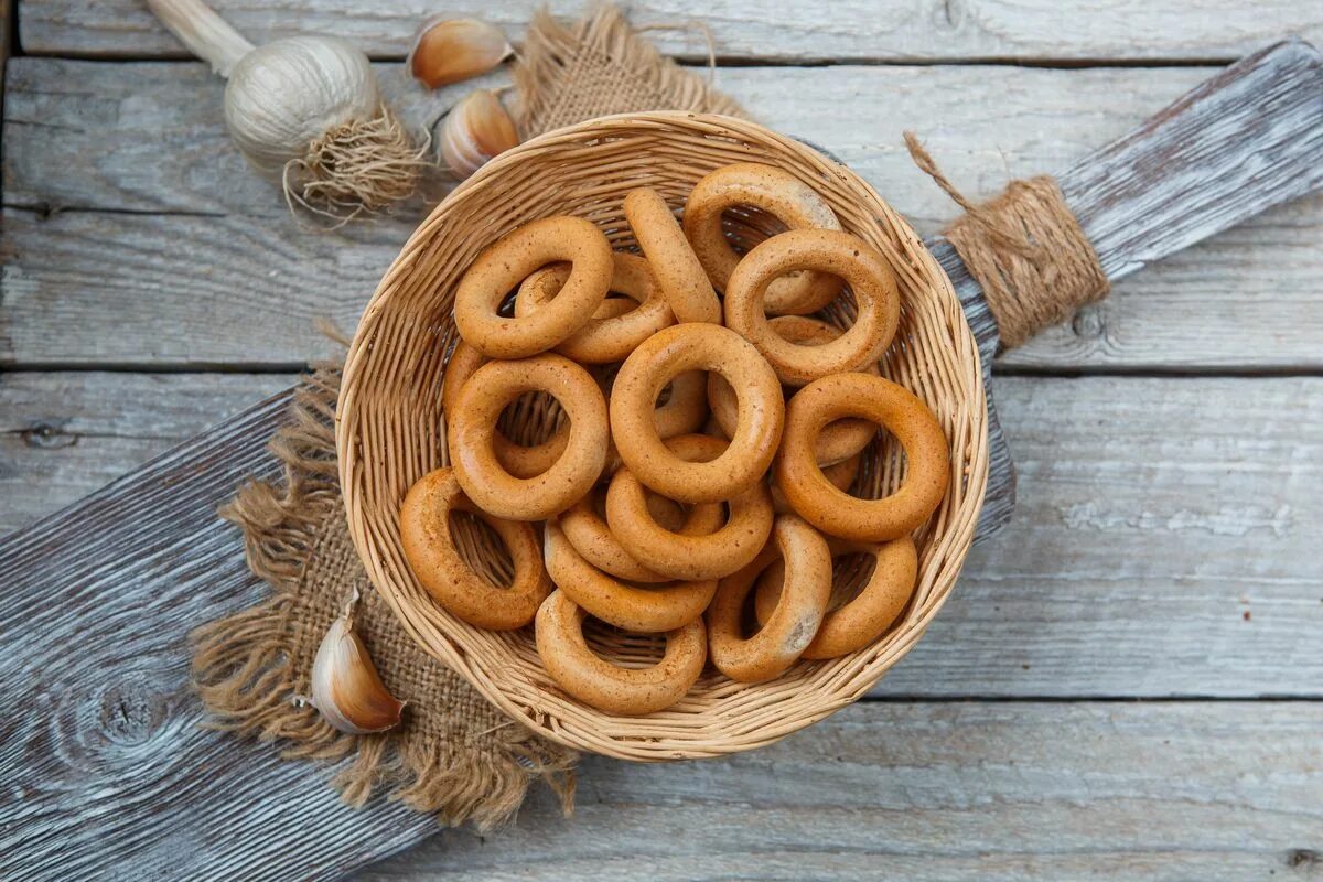 Сушки баранки. Баранки. Мемы про сушку. Сушка про. Крендель сушки.