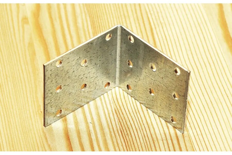 Крепежный уголок равносторонний 50х50х50. Уголок крепежный 80х60х60. Крепежный уголок равносторонний 30х30х30. Уголок крепежный 60х60х40. Монтажный уголок км13.