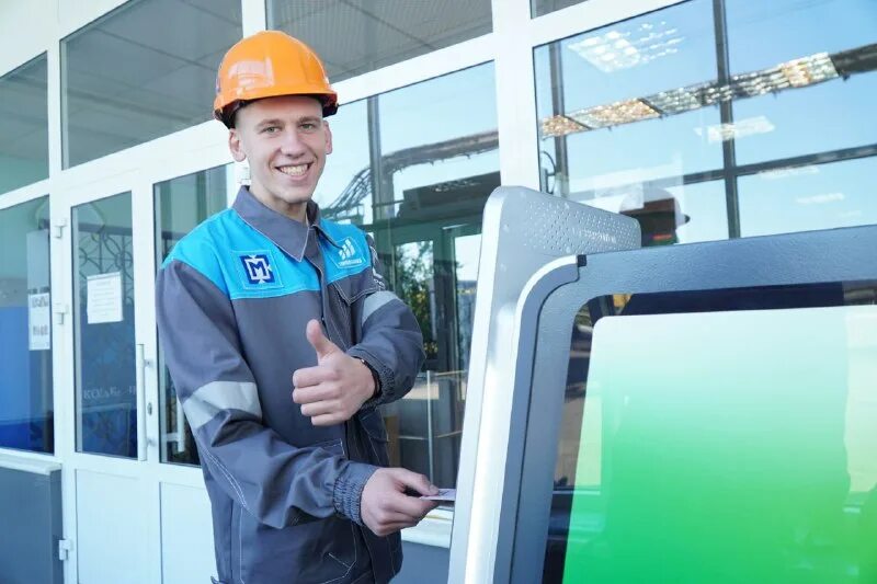 производство труда. трудовая вахта. трудовая вахта. трудовая вахта. начальник управления охраны труда и промышленной безопасности.