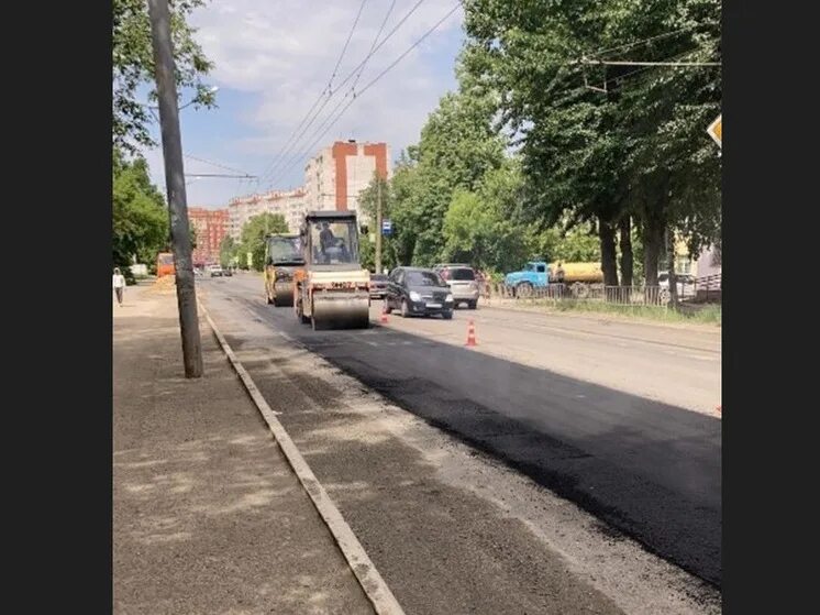 Дорремстрой хабаровск. Ремонт дороги йошкар ола. Дорожная 9. Асфальтовая дорожное покрытие. Дорожные работы.