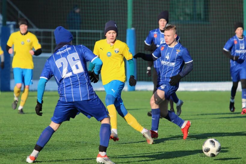 спартак суббота. чемпионат россии по футболу 1997 кубань. зоркий красногорск футбол 2010 год. фк зоркий. зоркий красногорск фк тренера.