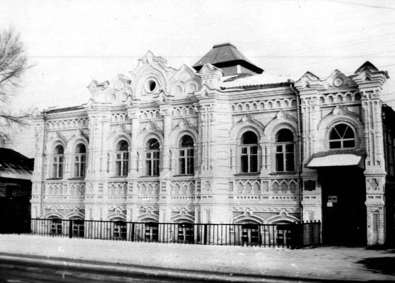 Старая алексеевка. Краеведческий музей алексеевка. краеведческий музей алексеевка белгородской области. алексеевский краеведческий музей белгородская область. алексеевский районный краеведческий музей.