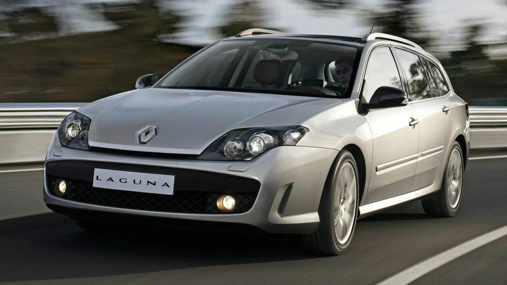 Купить renault laguna 2. Renault Laguna 3. Рено Лагуна ГТ. Рено Лагуна 2010 16. Renault Laguna 2010.