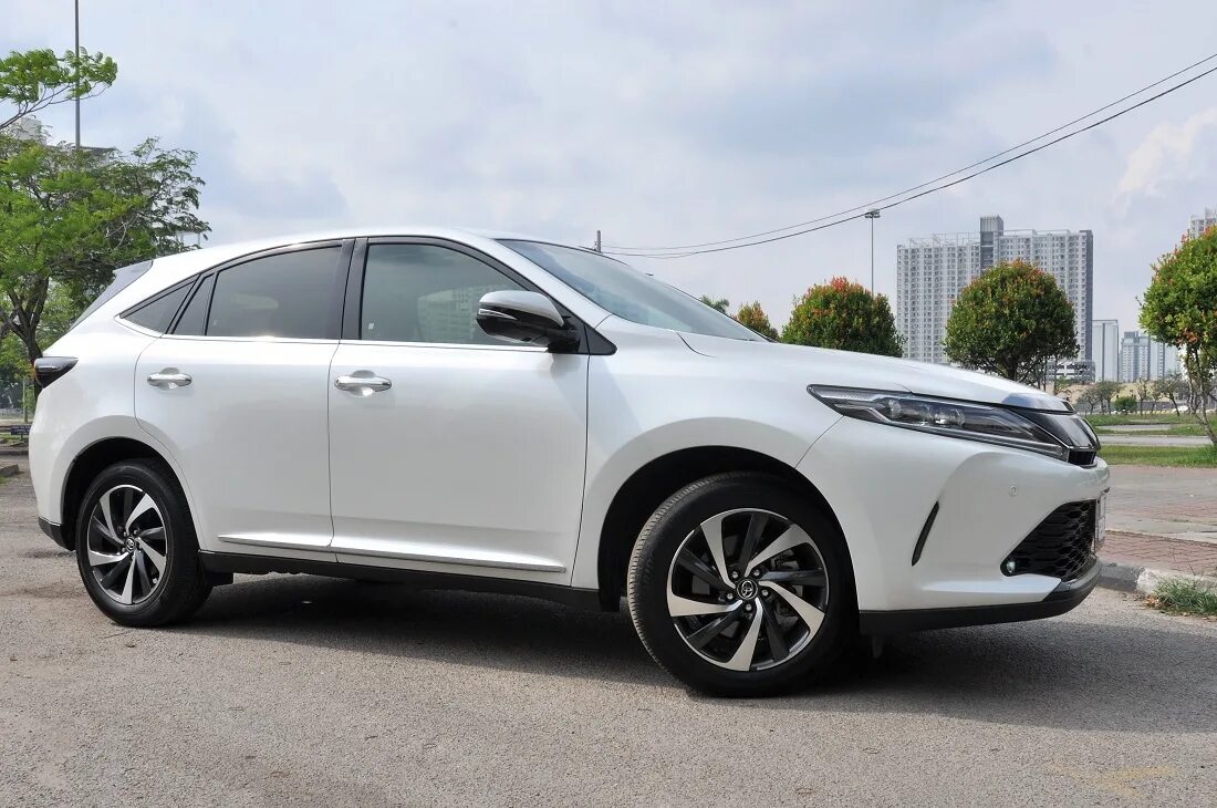 Toyota harrier turbo. Диски toyota harrier 2. Тойота харриер турбо. Toyota harrier turbo. Harrier turbo.