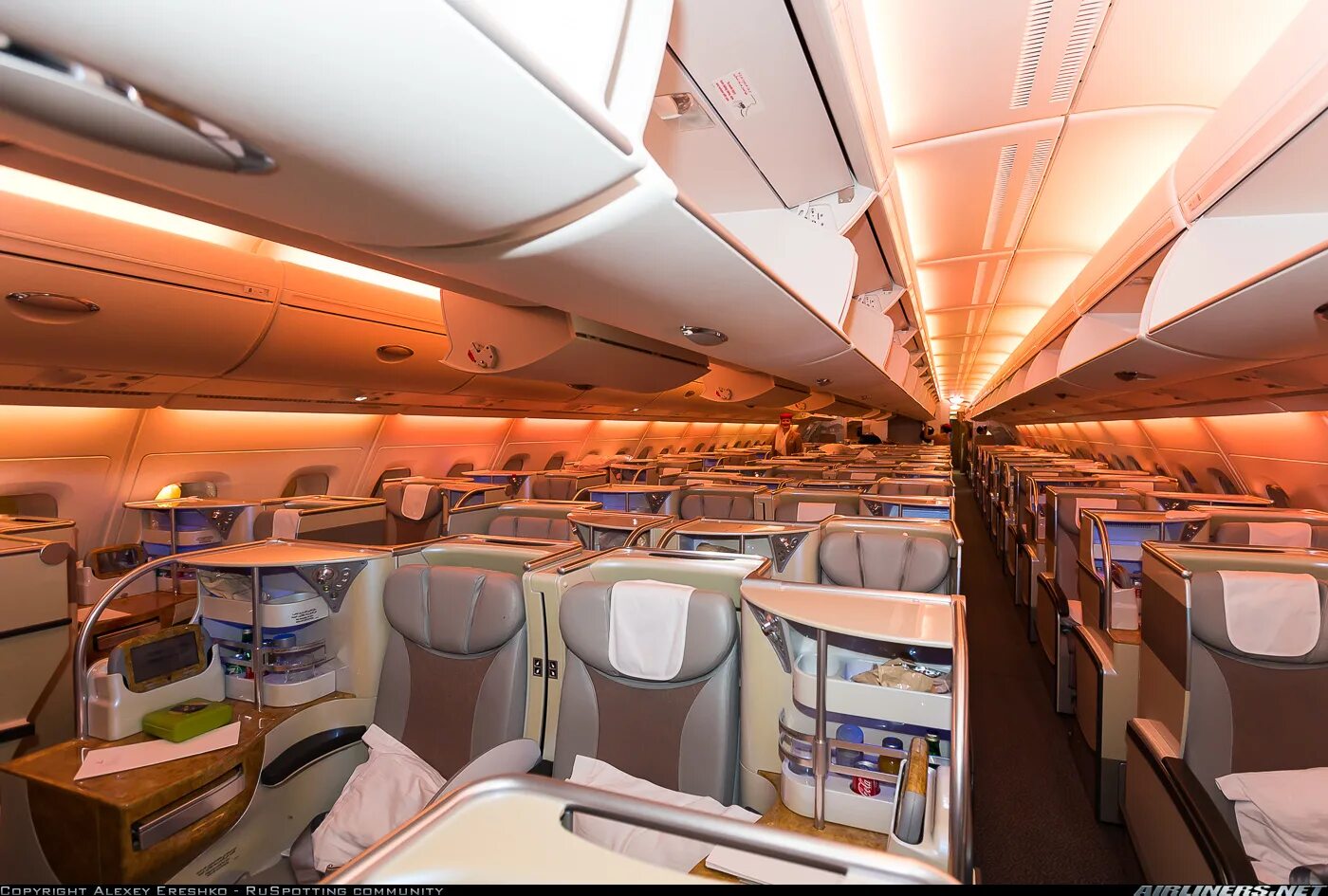 emirates a380 interior - Google Search Business class, Airbus a380, Airbus