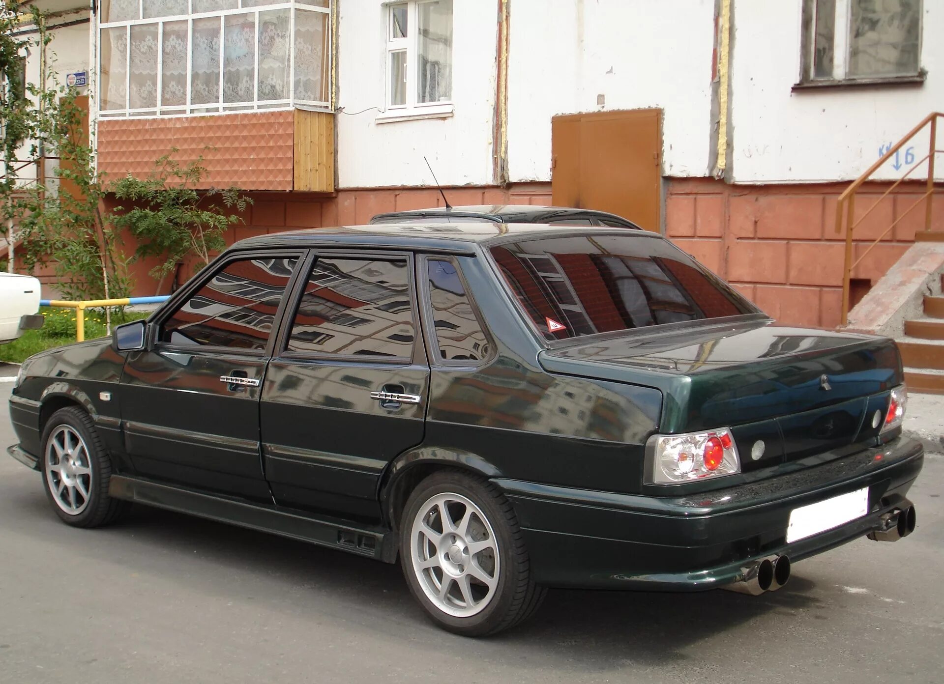 Ваз 2115 фото. Ваз 2115 samara. Серебристая ива 301 ваз 2115. Ваз 2115 2003 года. Ваз 2115 2011 года выпуска.