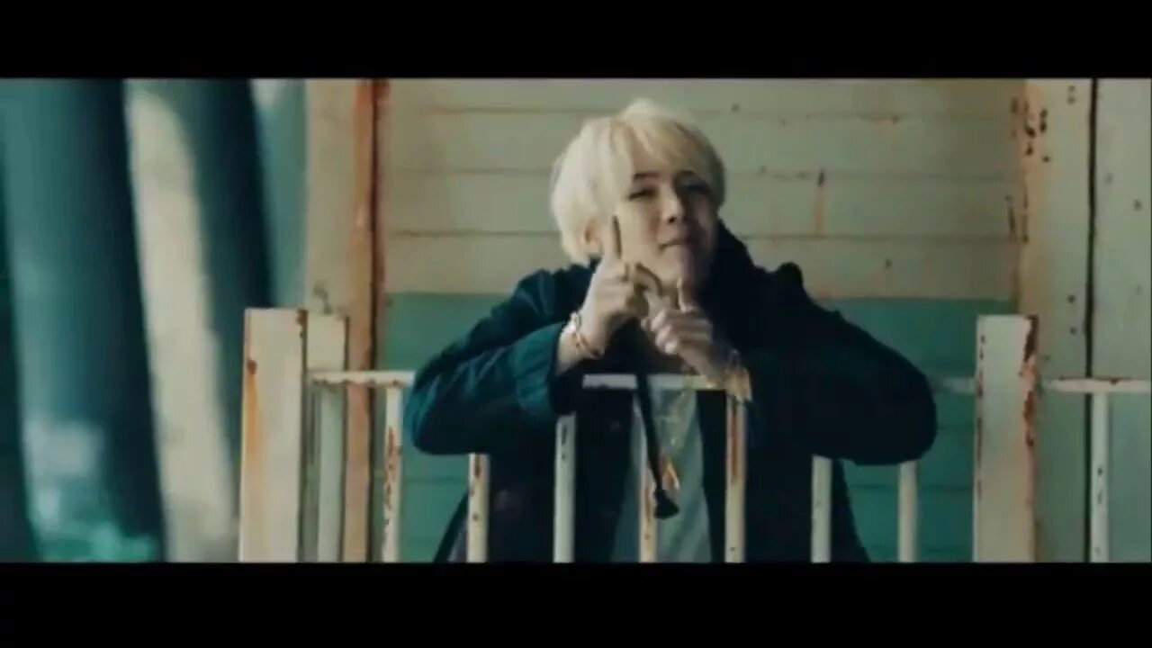 Шуга юнги август ди. Bts шуга. Шуга бтс. Мин юнги daechwita. Шуга юнги август ди.