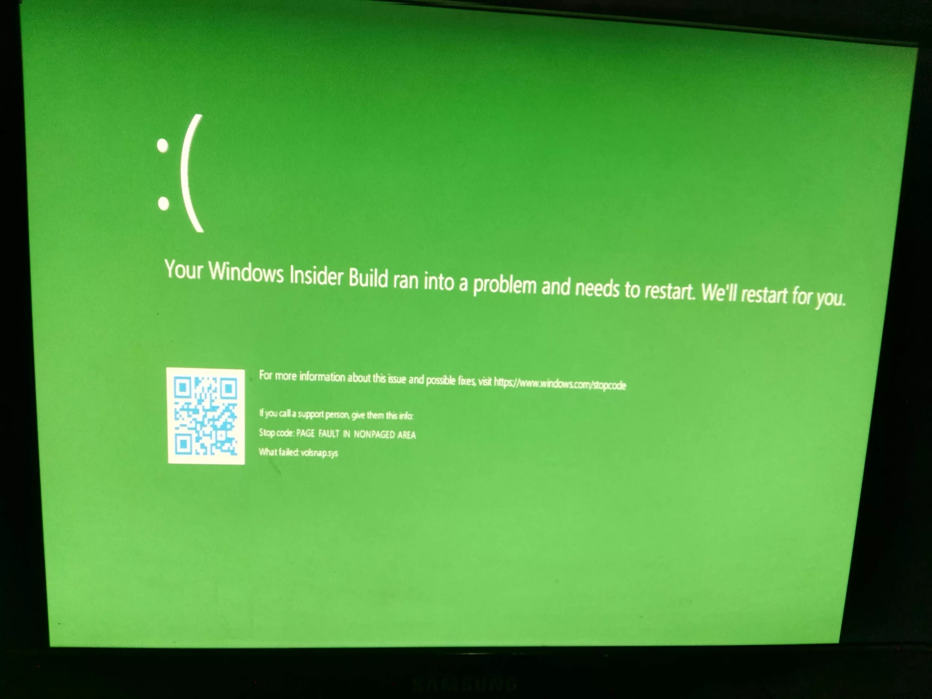 Синий экран смерти Windows. Page Fault in NONPAGED area Windows 10. Игра BSOD. Ошибка зеленый экран виндовс.