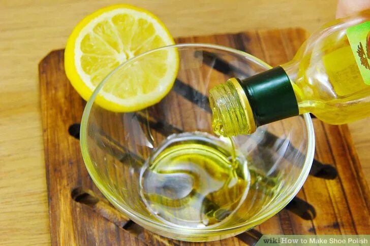 Замасливание лимоном. Оливковое масло и лимонный сок. Масло оливковое с лимоном. Смешиваем оливковое масло с лимонным соком. Лыон масло растительное.
