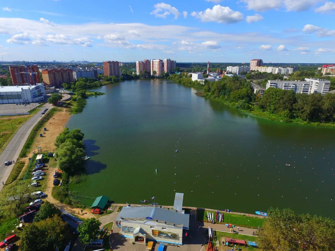 Речка Серебрянка в Пушкино. Пушкино Московская область река Серебрянка. Набережная реки Серебрянки Пушкино. Пушкино река Серебрянка пляж.