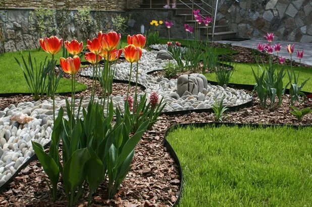 Дизайн посадки тюльпанов на дачном участке фото Organic Gardening In Texas #OrganicGardeningWithEssentialOils Post:7021804366 Br