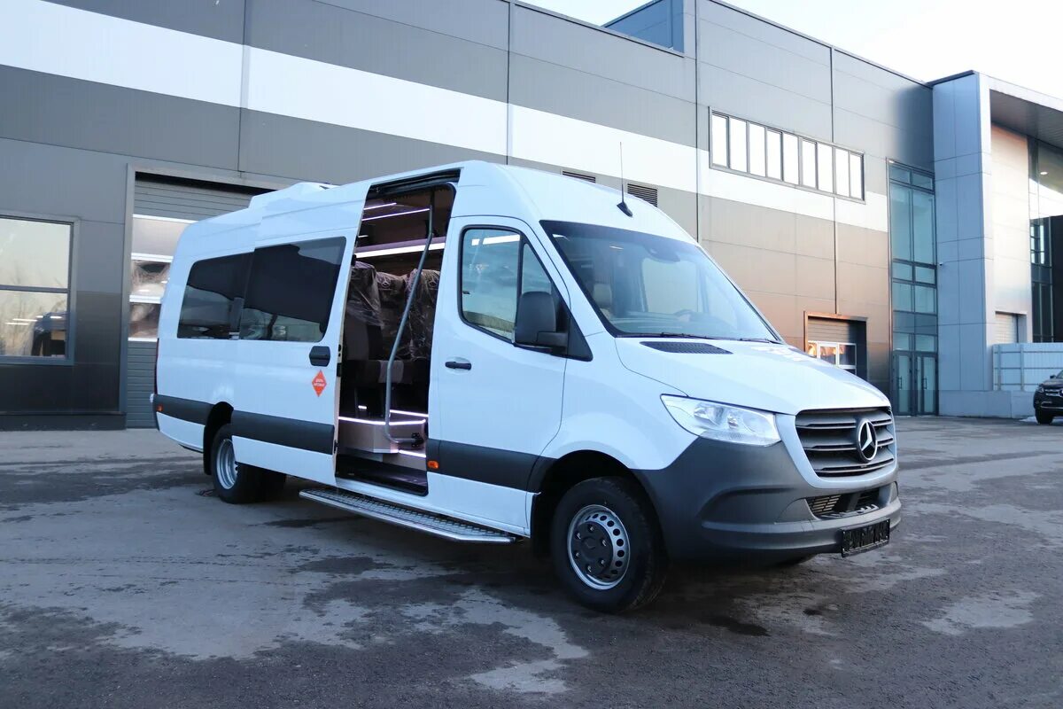 Мерседес спринтер 2020. Mercedes Benz Sprinter 2020. Mercedes Benz Sprinter 519 2020. Спринтер ncv3.