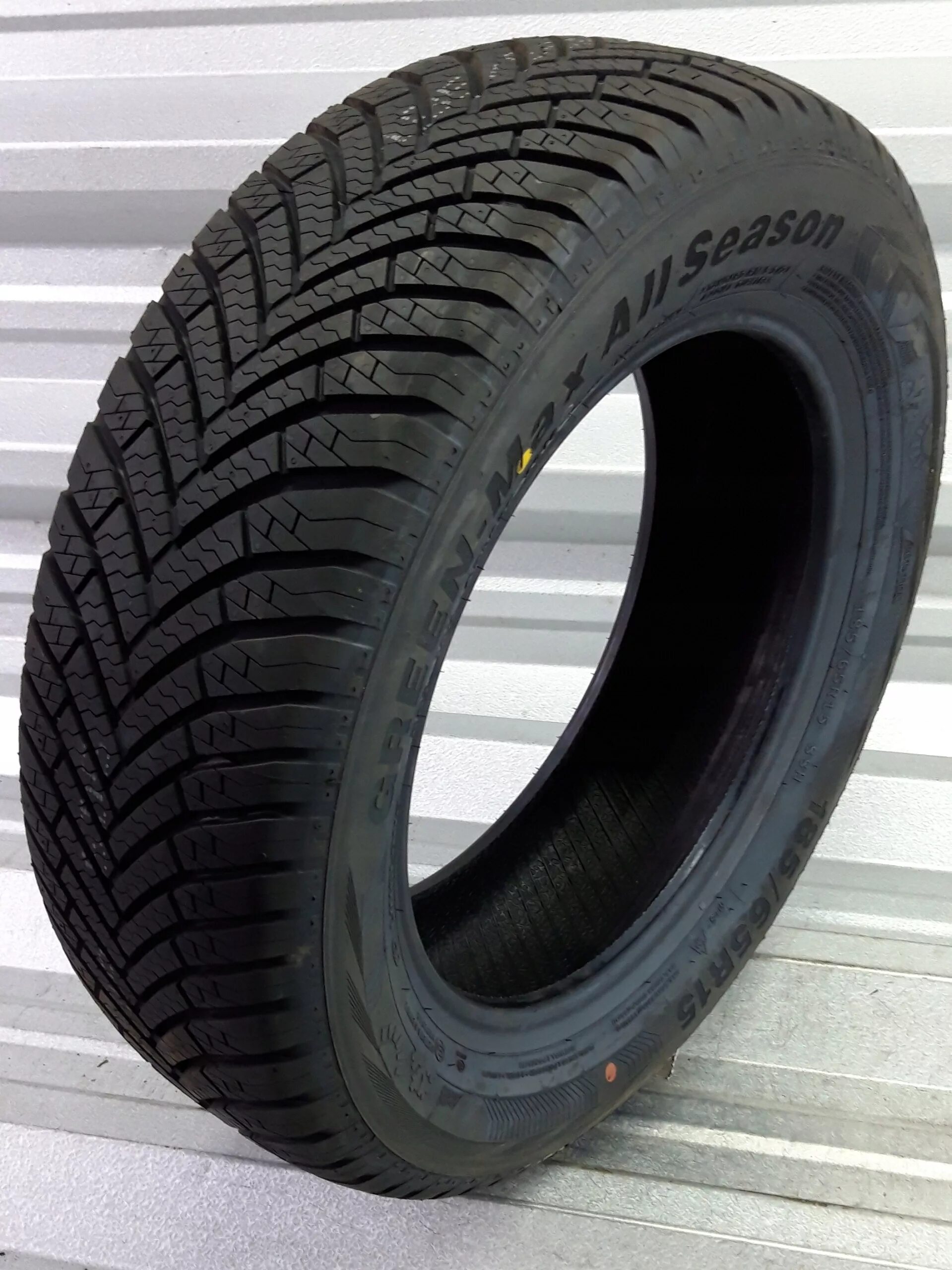 Шины линг. Линг Лонг лл850. LINGLONG 235/65 r17. LINGLONG Green-Max w101. LINGLONG 195/65 r15.