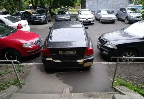 Парковка на тротуаре куда