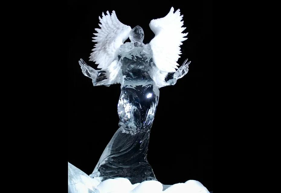 Энджел айс. Ледяной ангел. Ледяная скульптура ангела. Ангел из льда. Ледяная скульптура девушки.