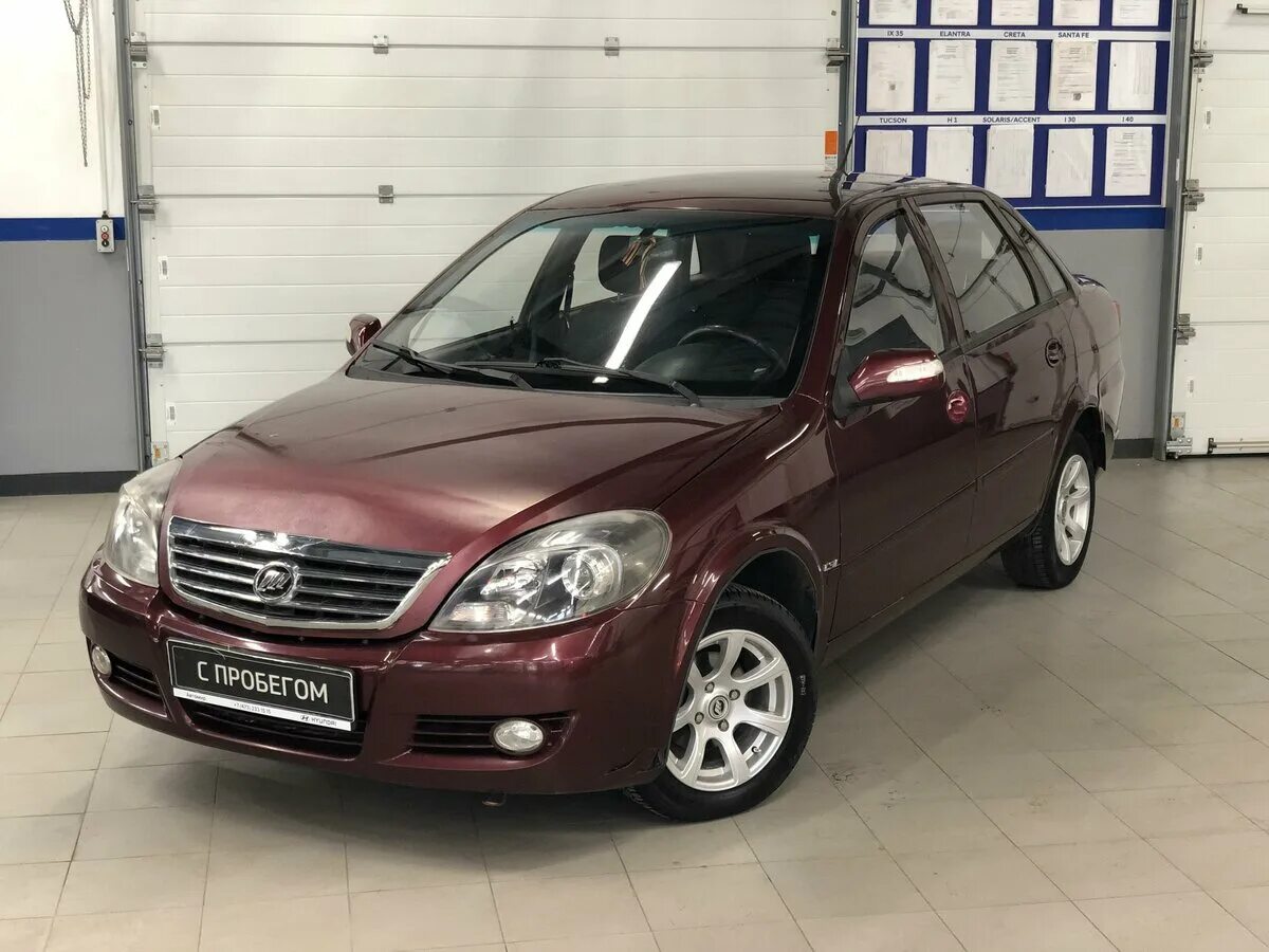 Lifan breez. Lifan Breez 2010. Lifan Breez 520 2010. Lifan Breez 520 1.3 МТ 2010. Лифан Бриз 2010 седан.