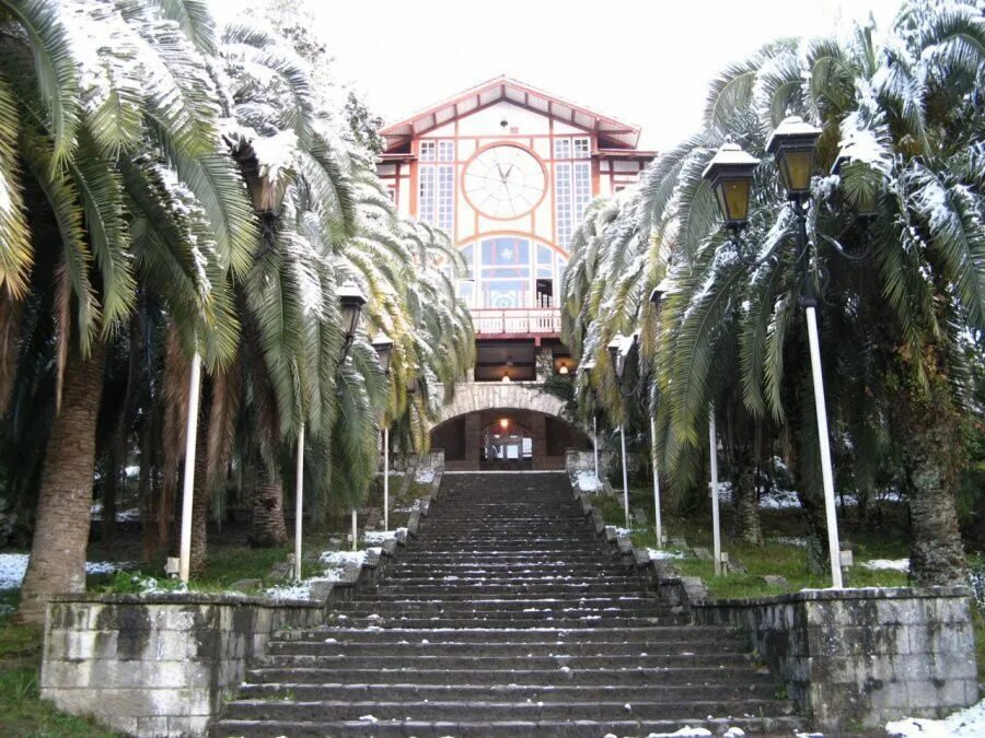 абхазия новый афон зима. гагры абхазия зимой. гагры абхазия зимой. гагра отели зимой. пицунда абхазия зимой.