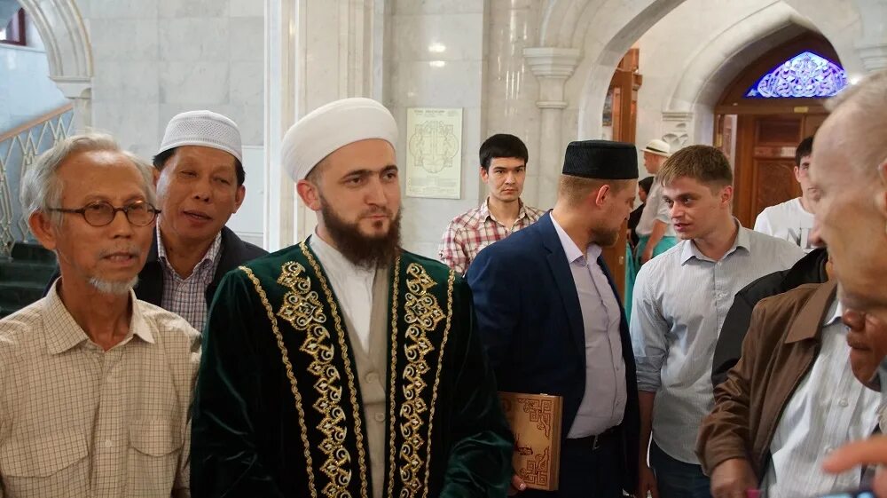 Шамсутдинов халил хазрат уфа. Дамир мухетдинов и ваххабиты. Рамиль хазрат юнусов. Ахмад хазрат сабиров. Асхат хазрат.