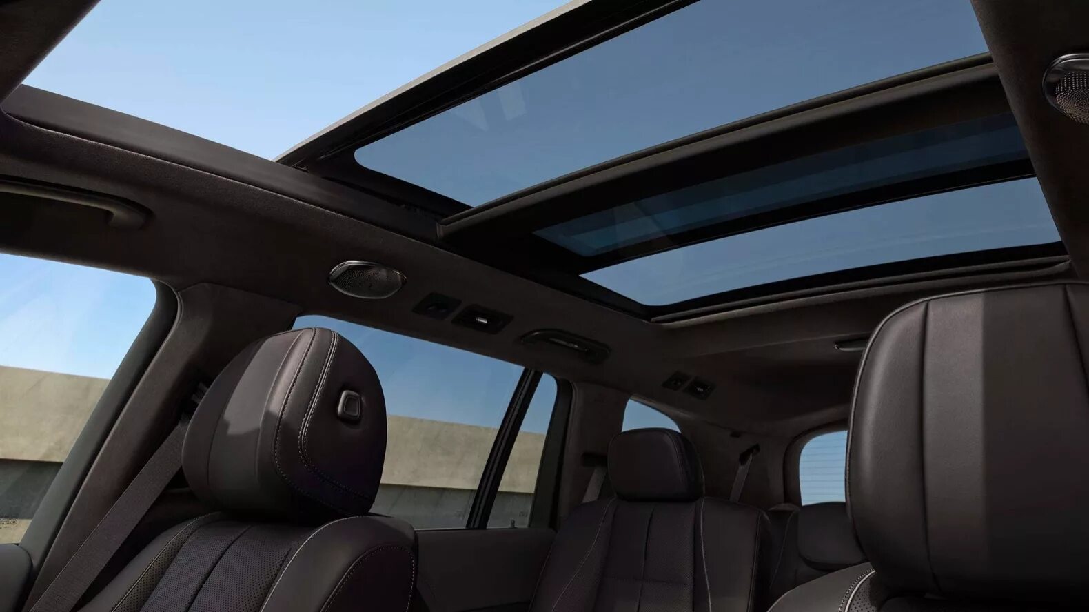 Mercedes-Benz GLS 450 люк. Mercedes GLS люк. Mercedes GLS 2020 панорамная крыша. Панорамная крыша GLS 2022.