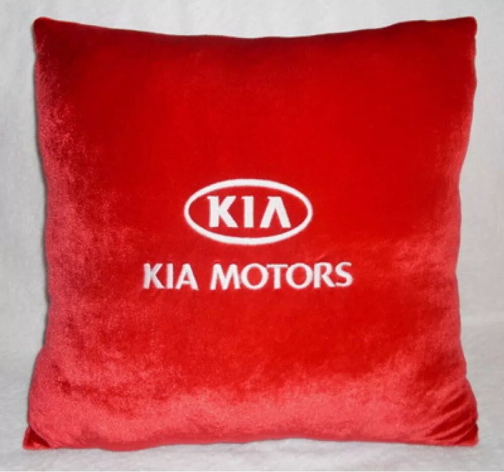 Подушки киа купить. Автомобильная подушка Kia. Подушка в машину с логотипом Киа. Подушка с логотипом Kia. Автоподушка с логотипом.
