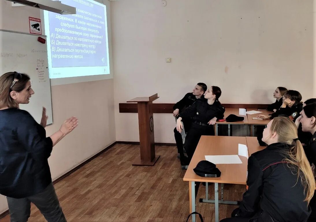 Нпк новотроицк правоохранительная деятельность. Правоохранительная деятельность техникум. Колледж полиции. Полицейский колледж новороссийск. Герб белгородского правоохранительного колледжа.