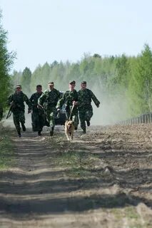 Контрактники на границе