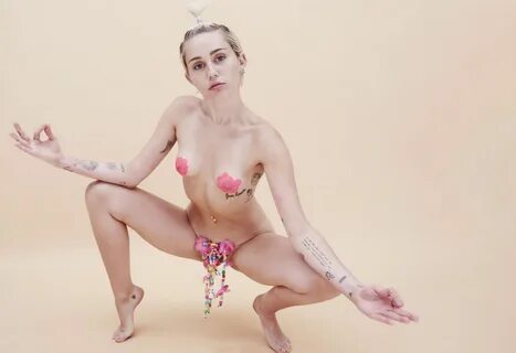 Miley-Cyrus-Nude-TheFappeningBlog.com-21.jpg ImageBan.ru - Н