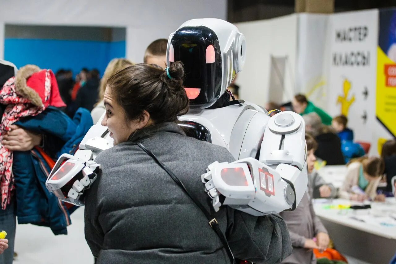 Робополис выставка. Вторжение роботов. Нашествие роботов. Интерактивная выставка профессий в Перми.